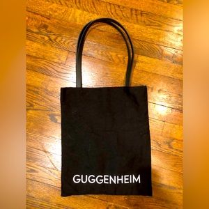 Guggenheim Museum Tote Bag